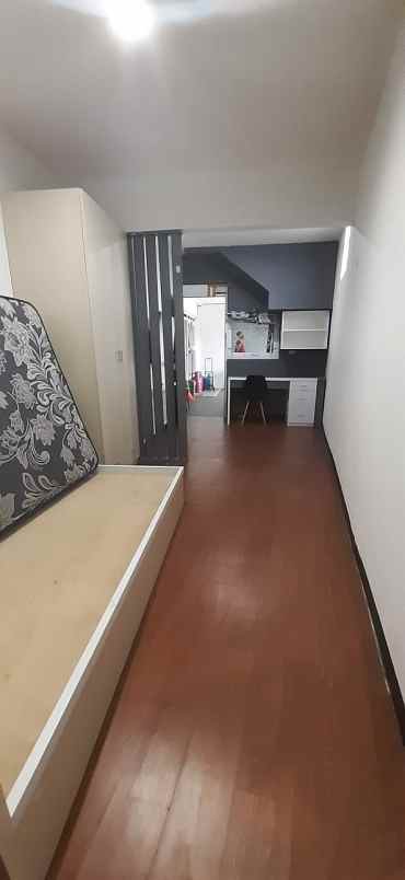 dijual kost jl sri ayu pasir salam bkr