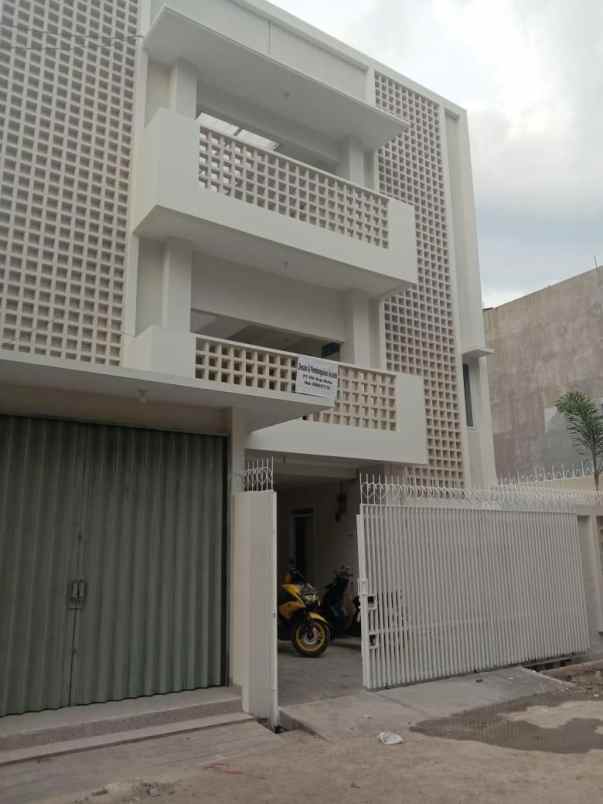 dijual kost jl ters buahbatu