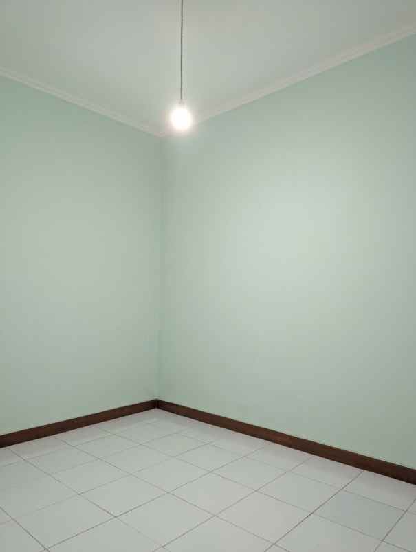 dijual kost klender