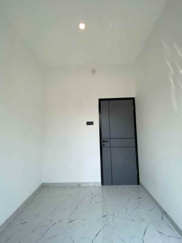 dijual kost mampang pancoran mas depok