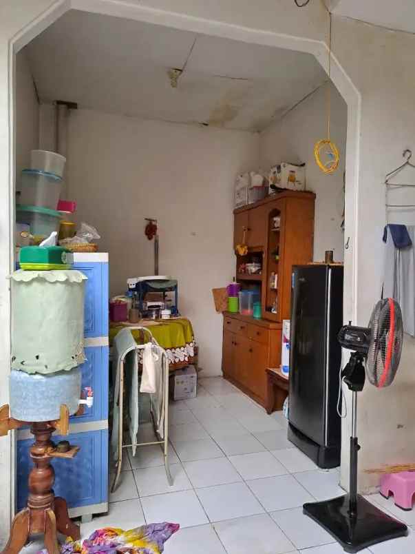 dijual murah rumah 7 menit depok town center