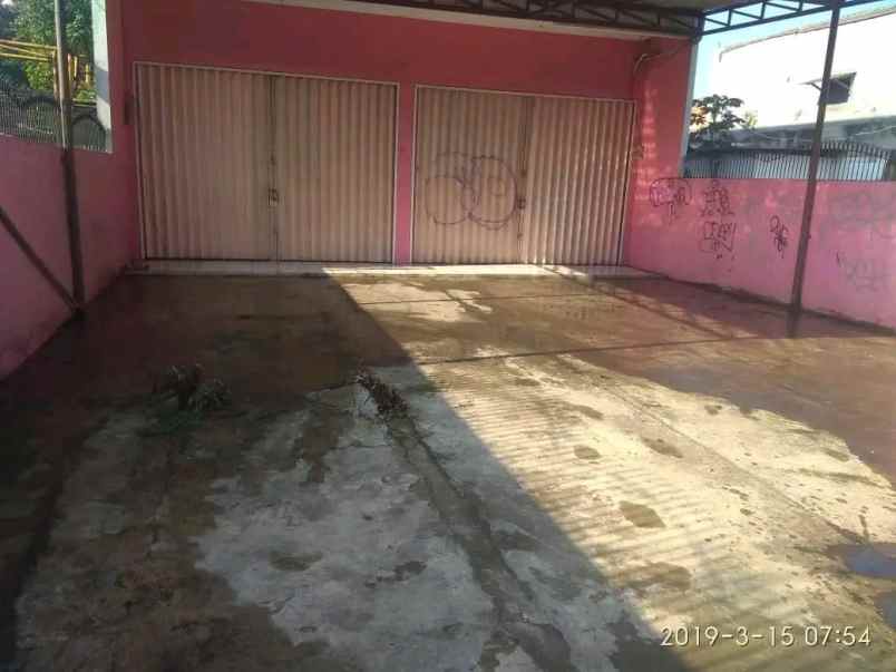 dijual ruko 2 lantai ada 2 unit di sawangan depok