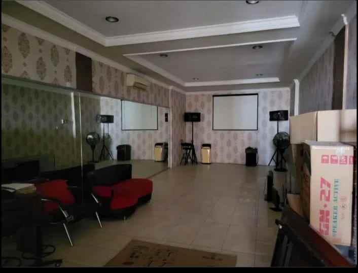 dijual ruko 3 lantai full furnish tidar surabaya