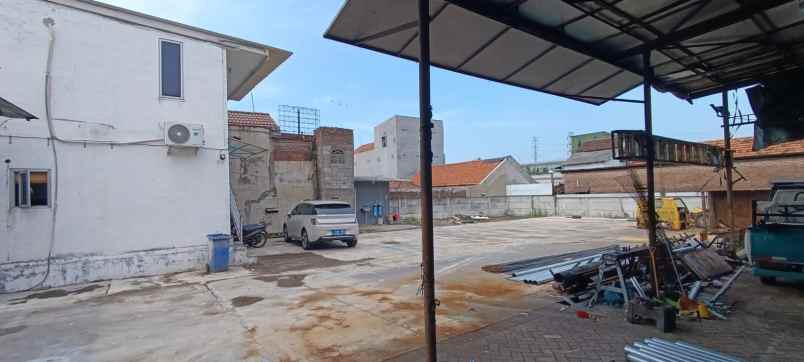 dijual ruko gudang kantor dukuh menanggal