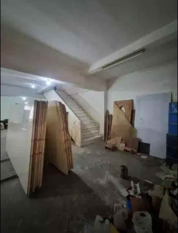 dijual ruko gudang kantor jalan lebak arum surabaya