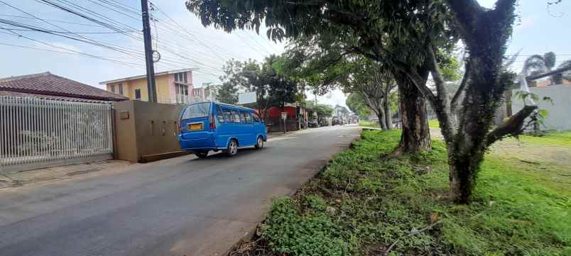 dijual ruko gudang kantor jalan raya kalisuren tepi