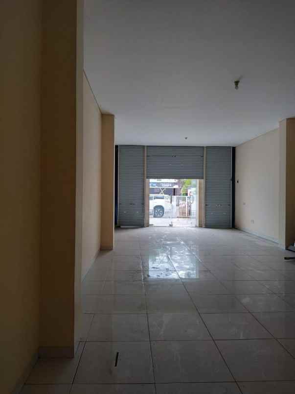 dijual ruko gudang kantor jalan raya menganti raya