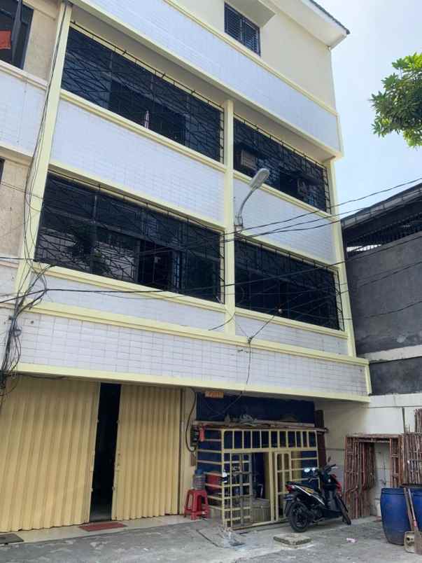 dijual ruko gudang kantor jalan tanah pasir jakarta