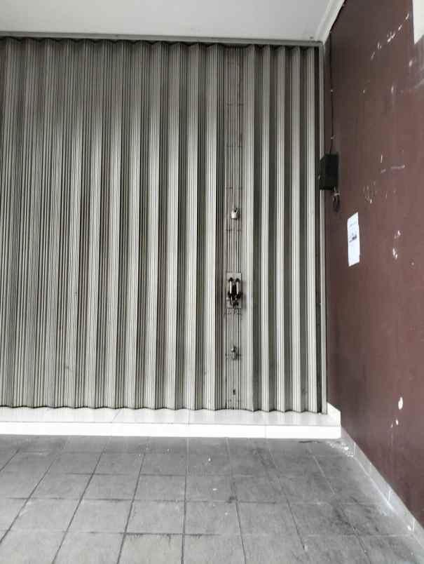 dijual ruko gudang kantor jl aries utama rt 13 rw 3