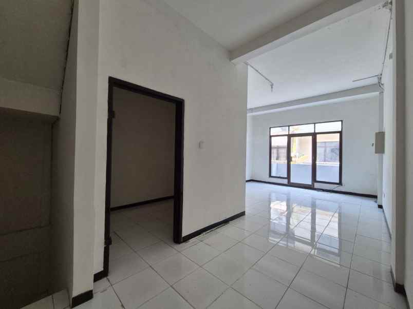 dijual ruko gudang kantor jln klampis jaya kec