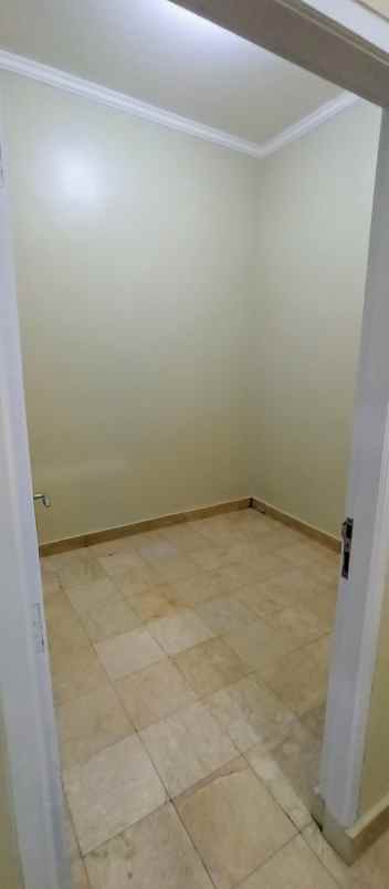 dijual rumah 200 jutaan di kota depok