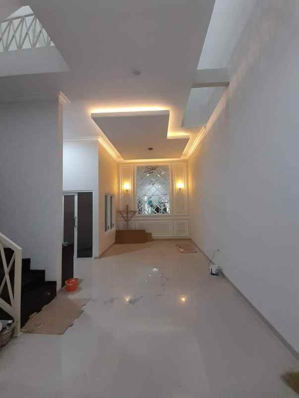 dijual rumah akordion tunggul wulung