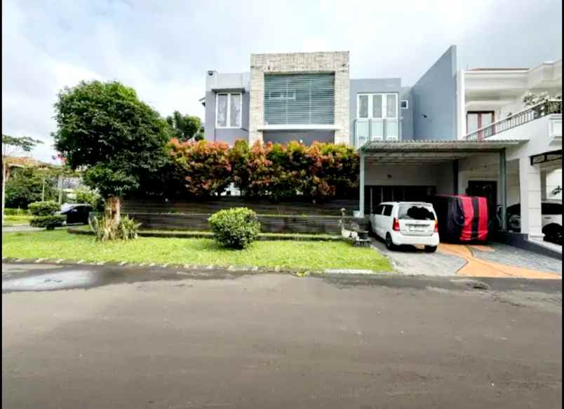 dijual rumah alam sutera serpong utara