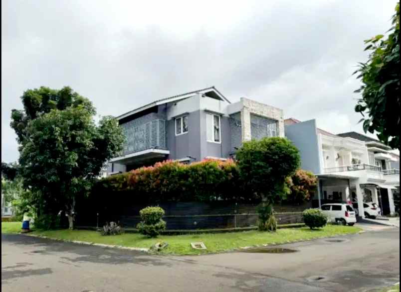 dijual rumah alam sutera serpong utara