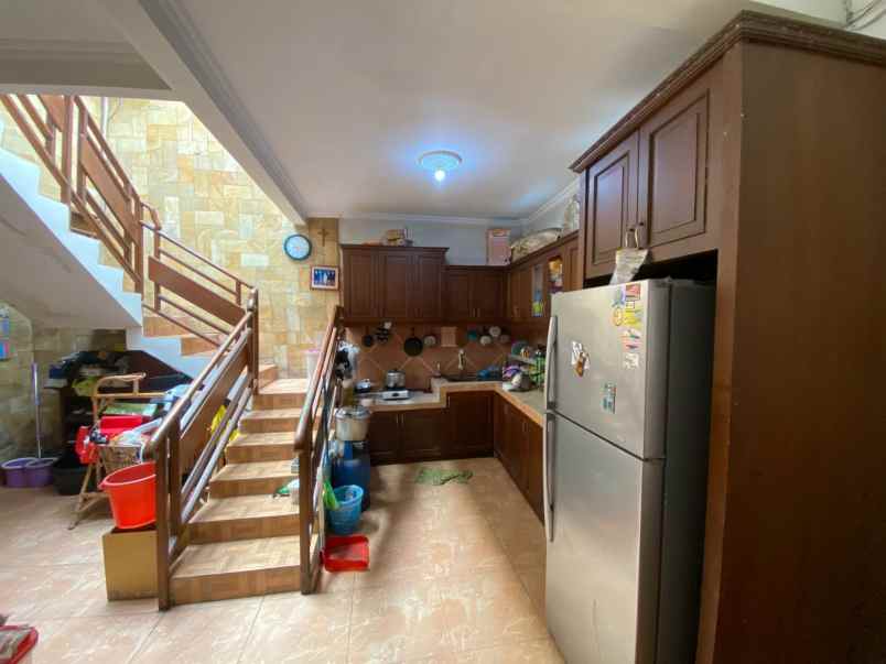 dijual rumah alun alun selatan yogyakarta