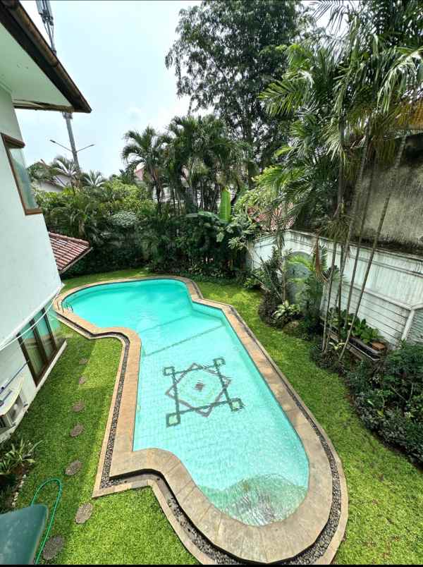 dijual rumah ampera ragunan pasar