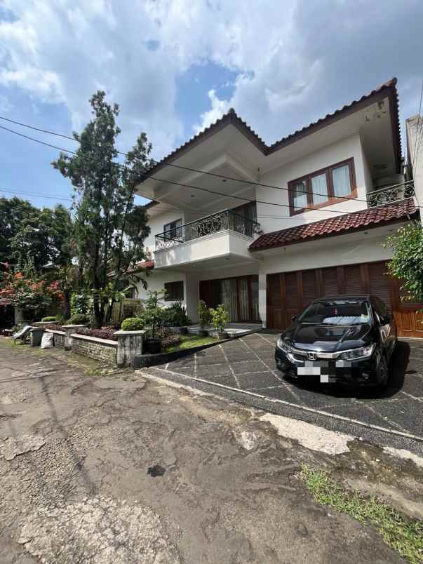 dijual rumah ampera ragunan pasar