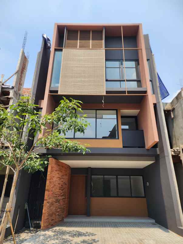 dijual rumah ampera raya jakarta selatan