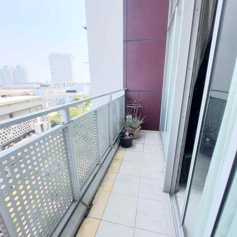 dijual rumah apt the summit kelapa