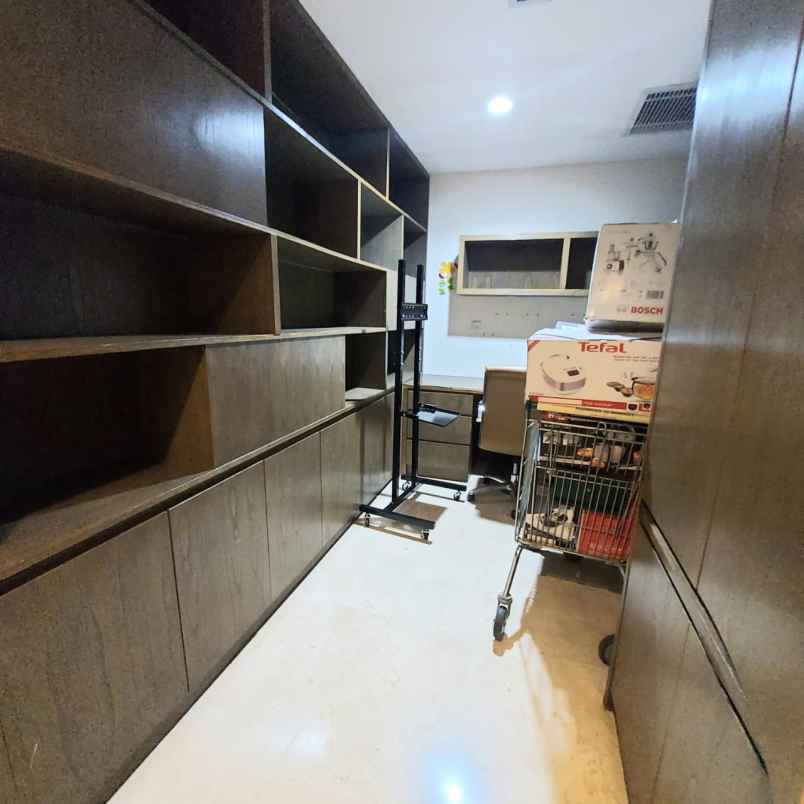 dijual rumah apt the summit kelapa