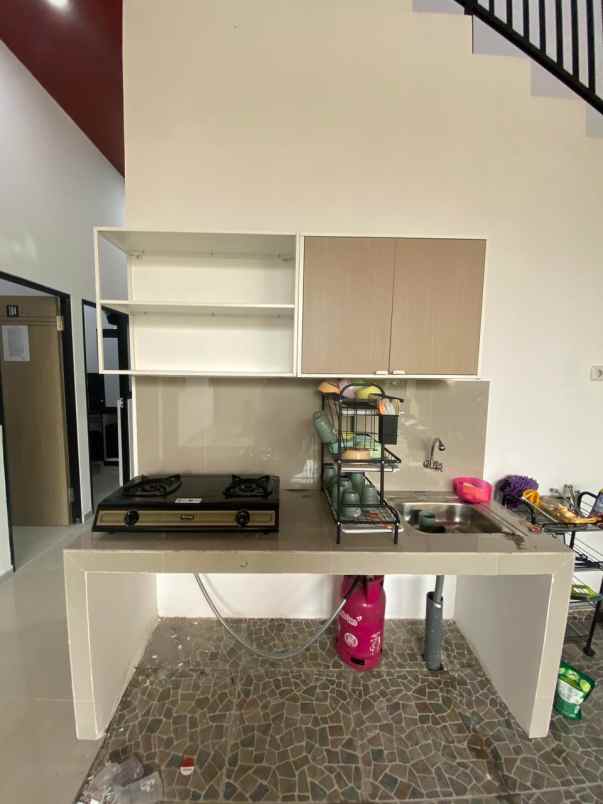 dijual rumah babatan pilang