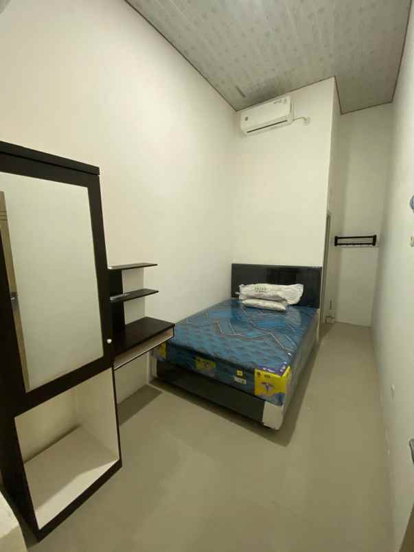 dijual rumah babatan pilang