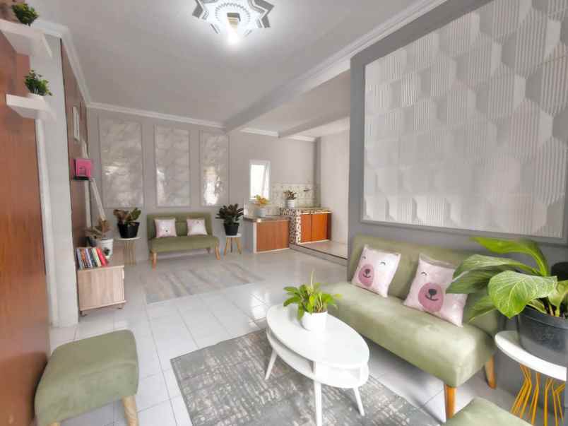 dijual rumah balong water park