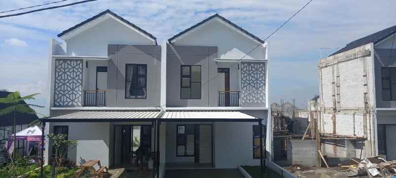 dijual rumah baru berkabut view cantik padalarang