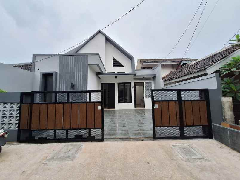 dijual rumah baru modern scandinavian dalam komplek