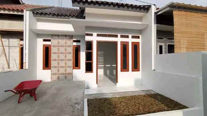 dijual rumah baru tampilan modern harga perdana