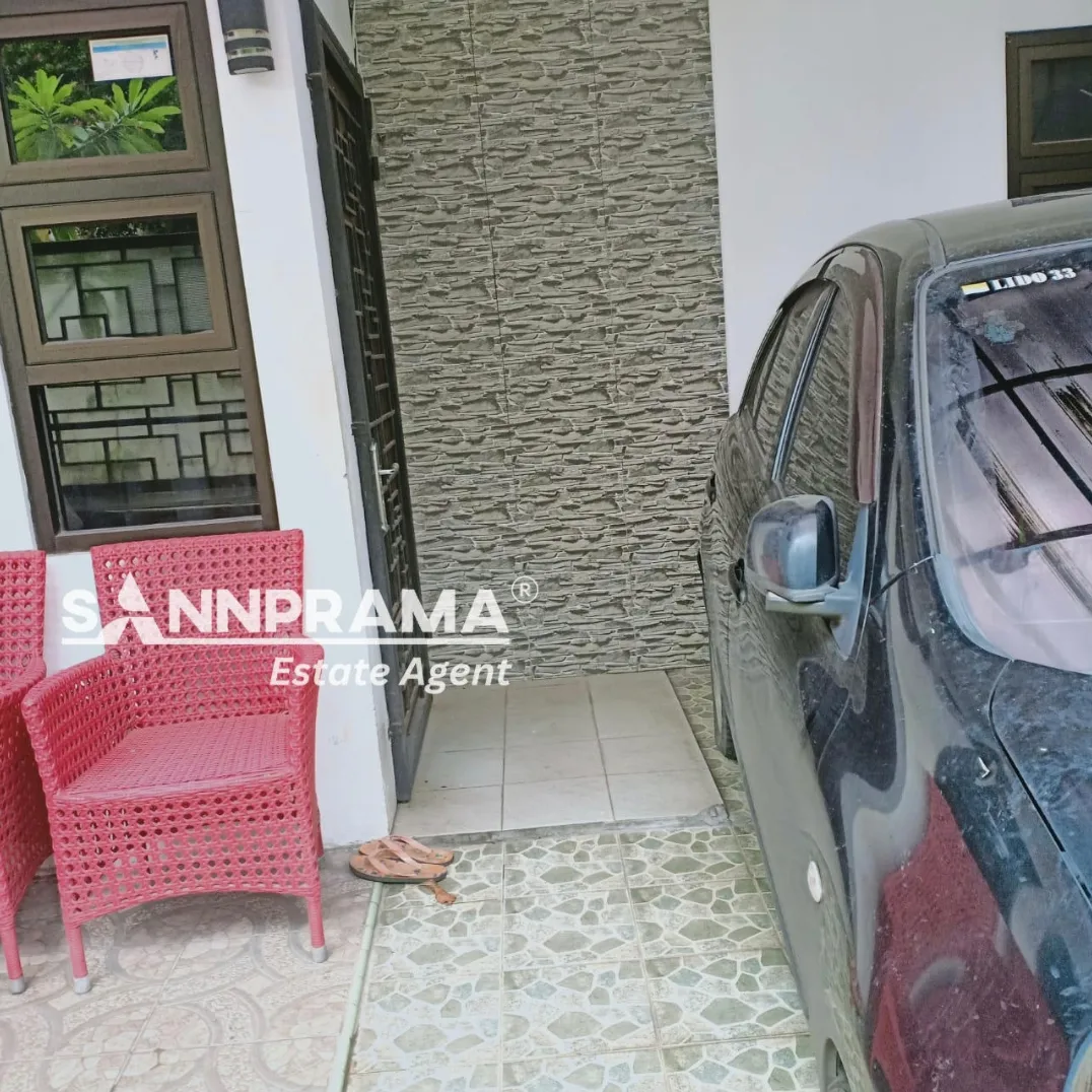 dijual rumah beji