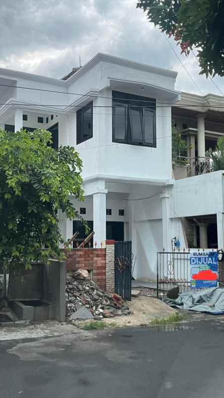 dijual rumah beji depok