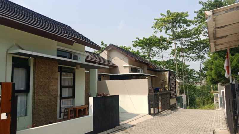 dijual rumah bojonghaleuang