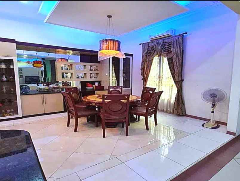 dijual rumah bukit golf mediterania