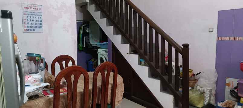 dijual rumah bunga bunga