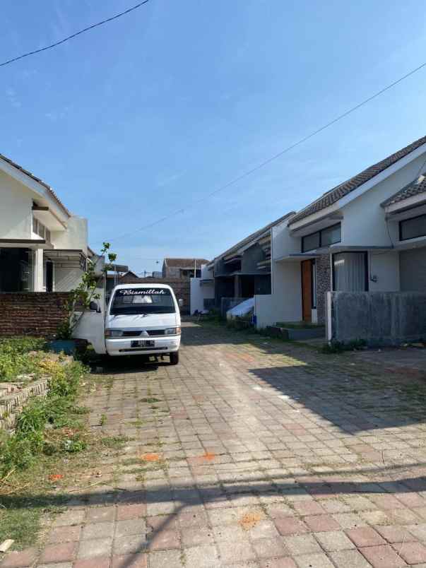 dijual rumah buring kedungkandang