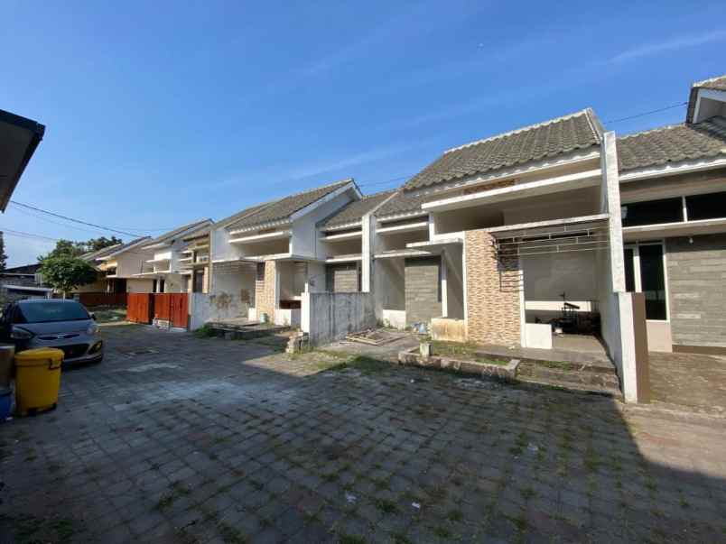 dijual rumah buring kedungkandang