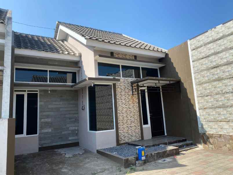 dijual rumah buring kedungkandang