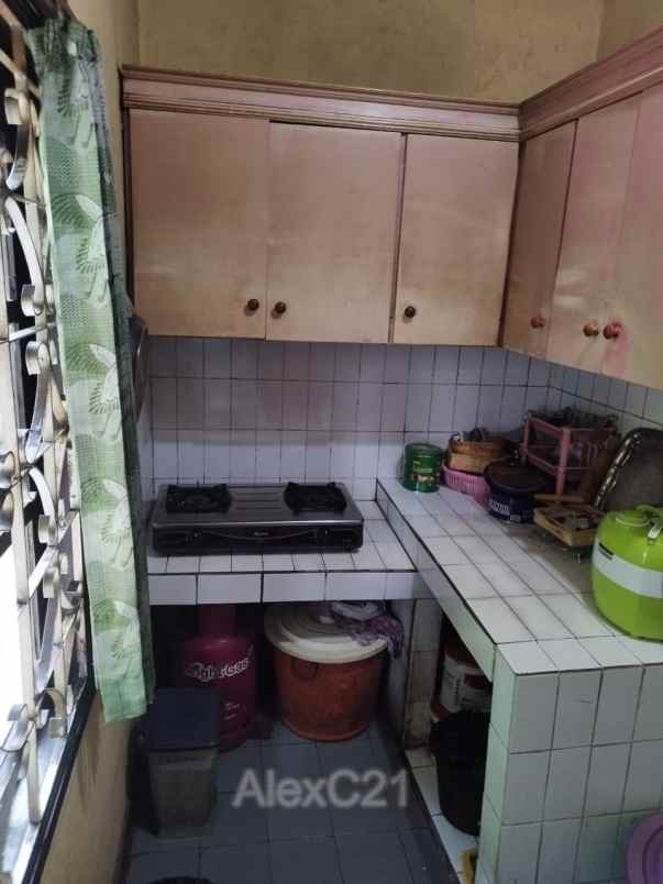 dijual rumah ceger