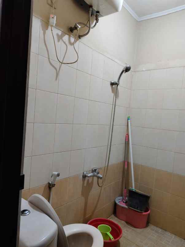 dijual rumah cibaduyut