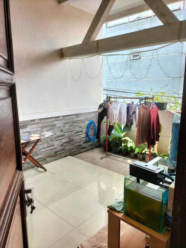 dijual rumah cibeber