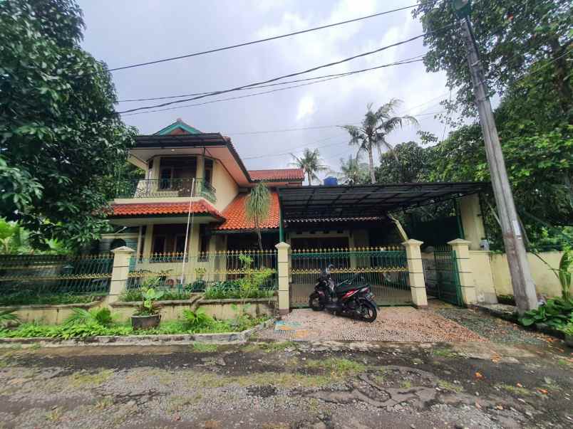 dijual rumah cibubur jakarta timur