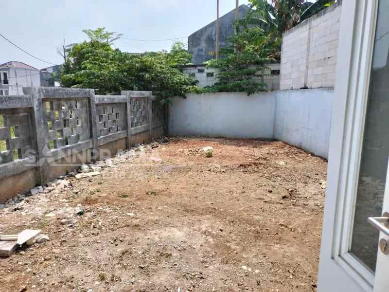 dijual rumah cidokom