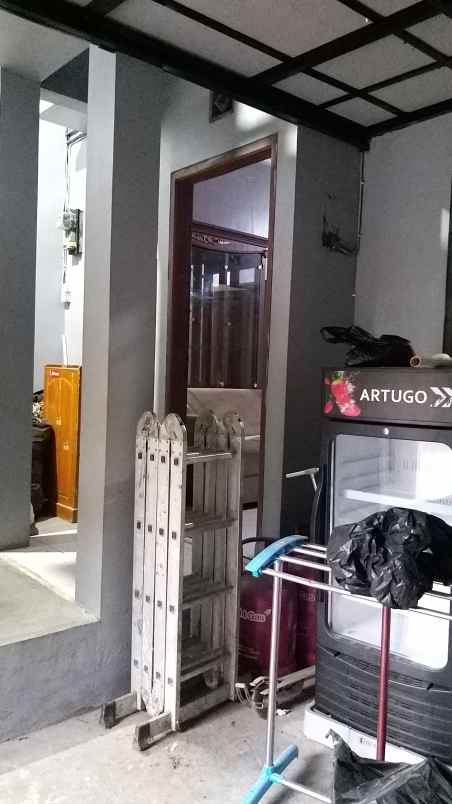 dijual rumah cihanjuang