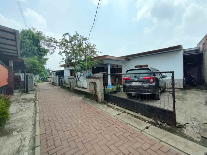 dijual rumah cilalung ciputat