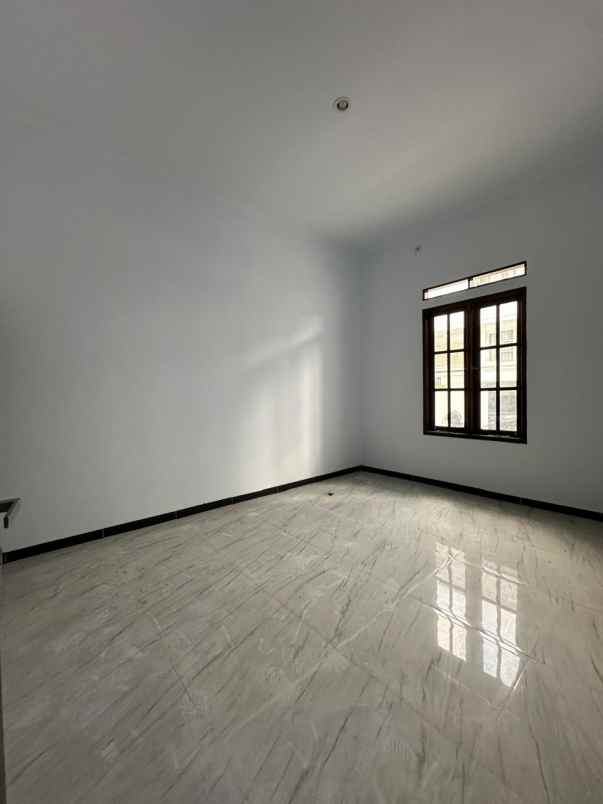 dijual rumah cilandak jakarta selatan