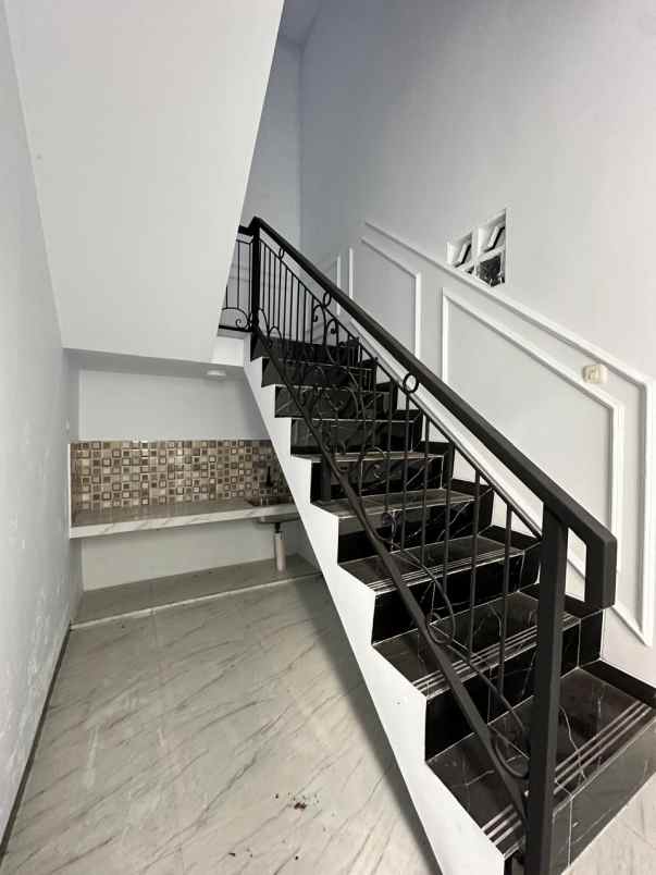 dijual rumah cilandak jakarta selatan