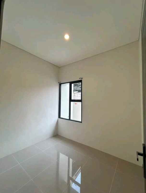 dijual rumah cilebut dekat stasiun