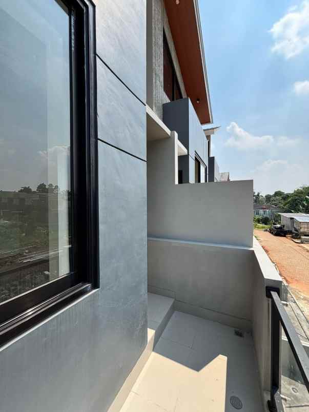 dijual rumah cinangka pondok cabe golf