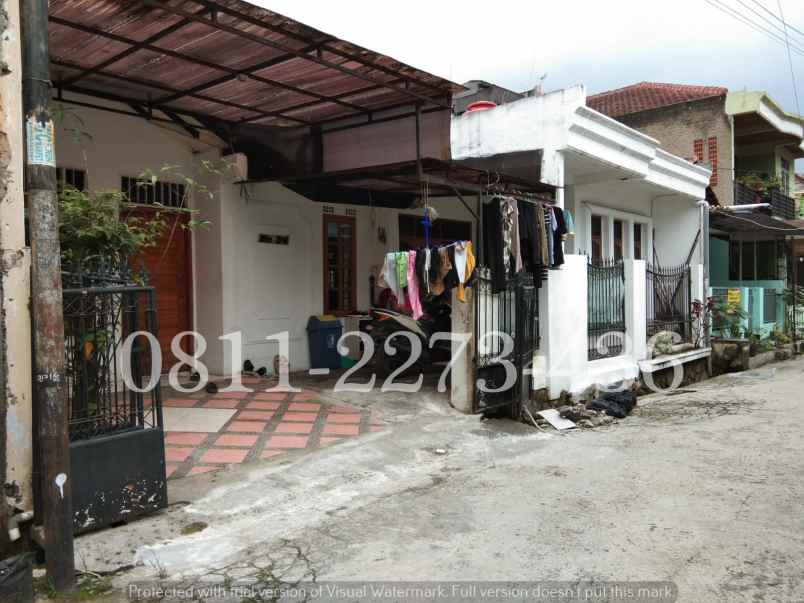 dijual rumah cipageran